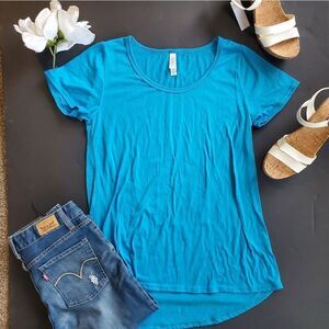 Lularoe Blue Short Sleeve shirt
